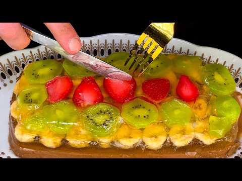 Видео: Он настолько вкусный, что я готовлю его почти каждый день. Фруктовый торт из желе.