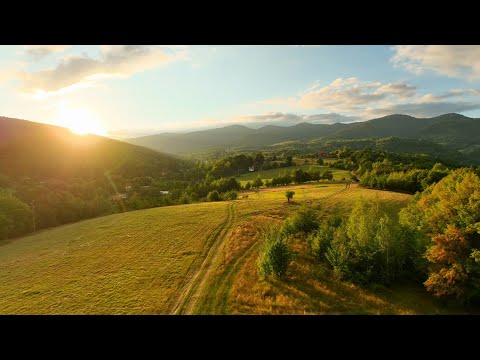 Видео: Моменти от най-дългият ми полет - Moments of my longest flight at sunset