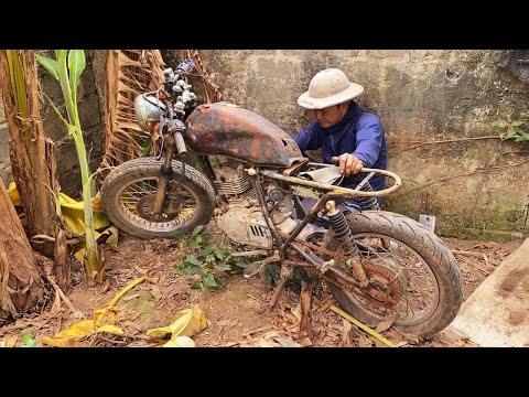 Видео: Гениальный человек восстановил 36-летний заброшенный классический мотоцикл