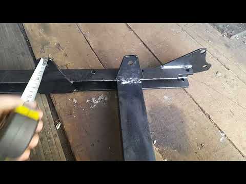 Видео: Xingtai (Swatt) XT 180 РЕМОНТ. Часть 9 ПОДРАМНИК