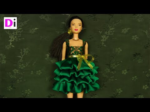 Видео: Короткое зеленое платье для куклы Барби