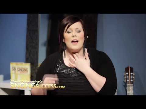 Видео: Шармэйн Браун - Согласные в пении