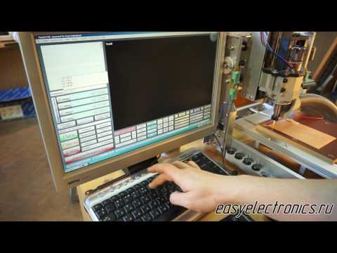 Видео: Фрезеровка печатных плат. Корректировка кривизны текстолита