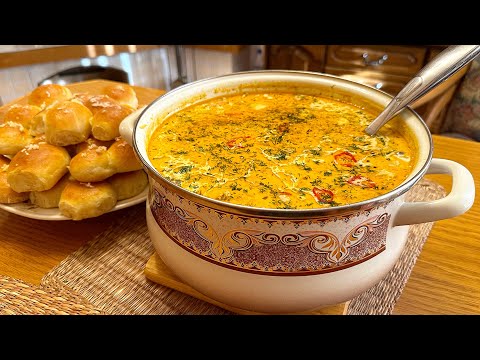 Видео: ОРАНЖЕВИЙ БОРЩ І ЧАСНИКОВІ ПАМПУШКИ! НОВИЙ ТРЕНД ВІД СМАЧНА МАМА.