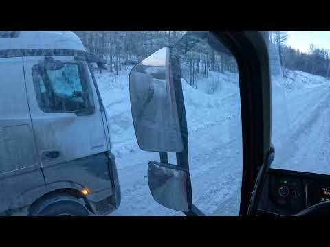 Видео: Газ в палас резина в клочья, штурмуем. Подъем от р.ЯКУТ, встал вторым рядом.VOLVO FH 540