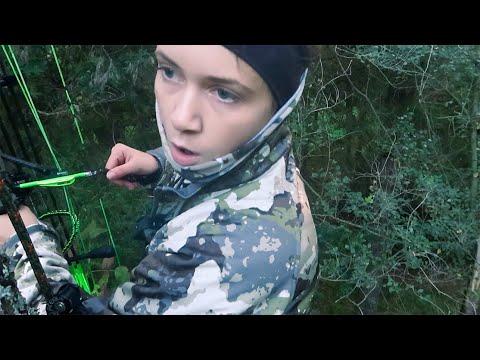 Видео: САМЫЙ БОЛЬШОЙ ОЛЕНЬ В МОЕЙ ЖИЗНИ с 10 ярдов