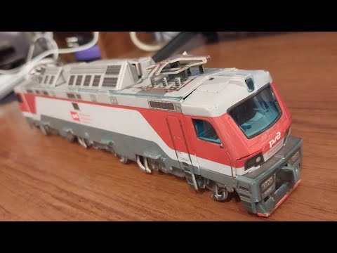 Видео: Электровоз ЭП20 Умная бумага обзор и сборка