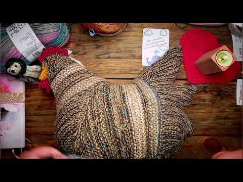 Видео: Курочка как настоящая/ начала шаль из Кауни/ рассказала как вязать кроликов-брелков 🫶❤️🌷