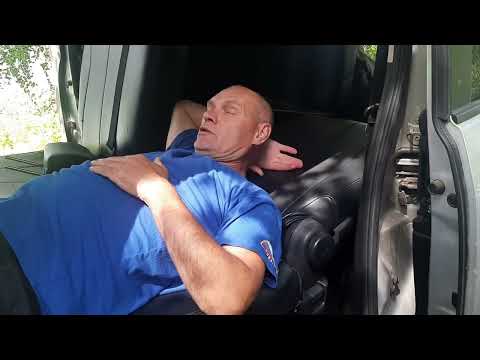 Видео: ниссан серена салон трансформер.