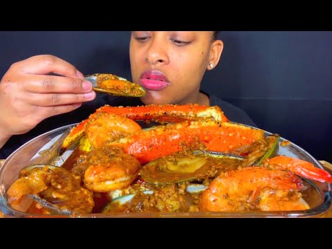 Видео: ASMR MUKBANG  Пилотные шарики без мигалок, зеленоватые креветками в кинк-лап, капуста 먹방 EATING SHOW