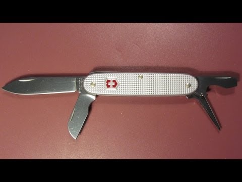 Видео: Обзор Victorinox Alox Electrician 0.8120.26