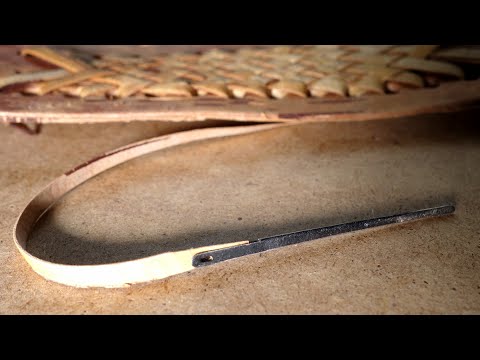 Видео: Обзор иглы для шитья лентой бересты и кожи.