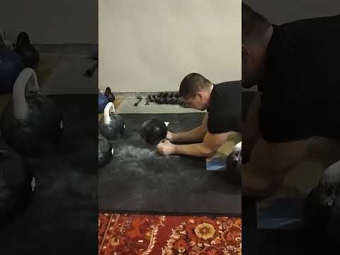 Видео: 12.11.25 Кистевая тяга 32 кг 237 раз за 10 мин