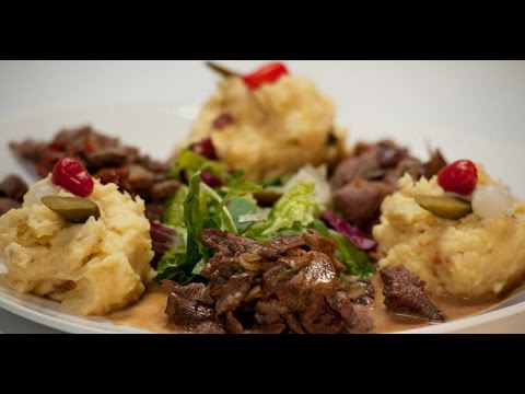 Видео: Бефстроганов на сливках с грибами и вялеными томатами | Мясо. От филе до фарша