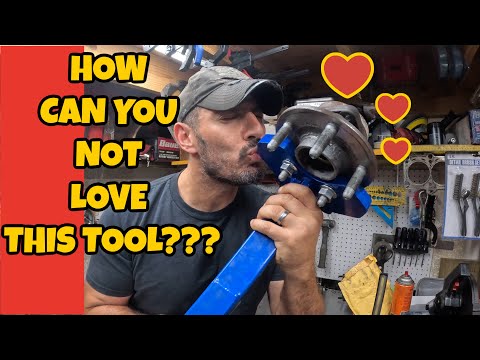 Видео: Как снять подшипники ступиц и ступицы колес самым ВАЖНЫМ способом!!!