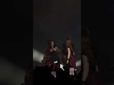 Видео: Тату (t.a.t.u) - я сошла сума (All the Things She Said) 24.10.2025  Москва TAU