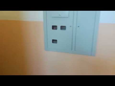 Видео: (070) Оригинальный лифт СамЛЗ (1995 г.) V=0,71 м/с, Q=400 кг.