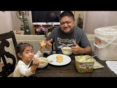 Видео: КОКО АЛАИСА НА ЗАВТРАК | МОЙКА МАШИН | РАЗВЛЕЧЕНИЯ В ПАРКЕ