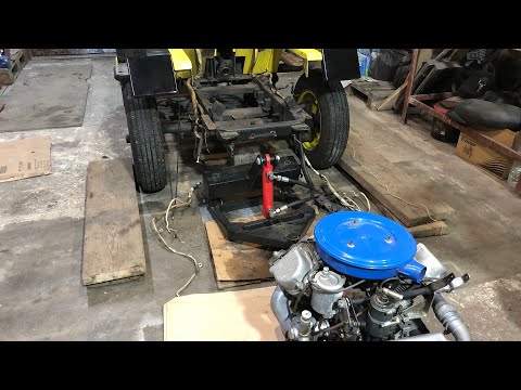 Видео: Замена двигателя на минитрактора ЧТЗ Т-02.03.2-1