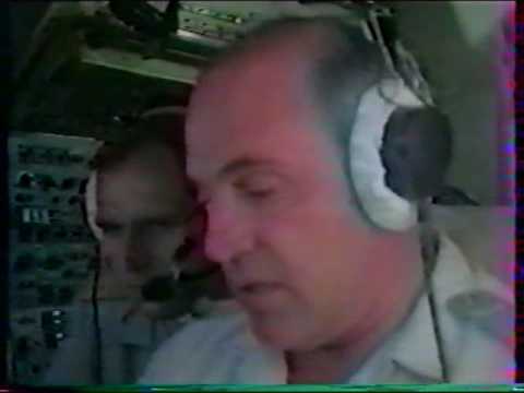 Видео: Взаимодействие экипажа Ту-154 (1991)