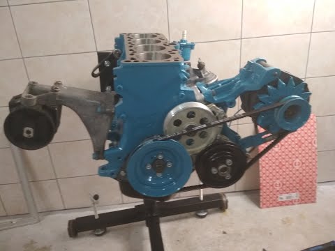 Видео: Капиталим 1.6D JP гольф2.Установка поршней, водяного насоса, генератора и шкивов .Часть 4.