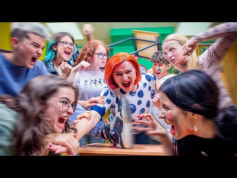 Видео: Funny Friends Vs Funny Teens! Кто КРУЧЕ???