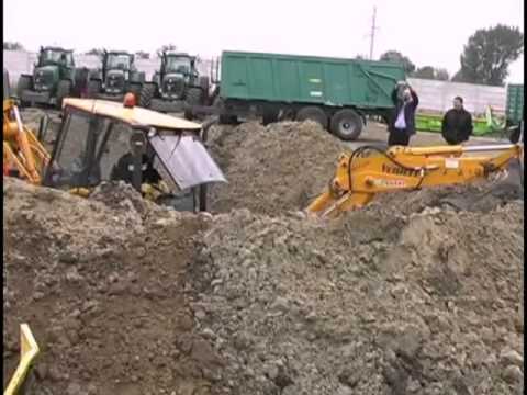 Видео: Venieri Cat JCB Скорость работы.