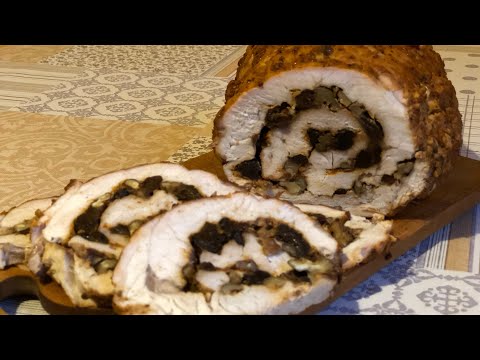 Видео: Рулет Из Индюшиного Филе С Орехами И Черносливом. Мясной Рулет.