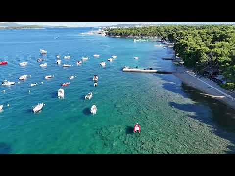 Видео: 4K Biograd na Moru Croatia. Camping Soline. Биоград на Мору Хорватия с высоты птичьего полета.
