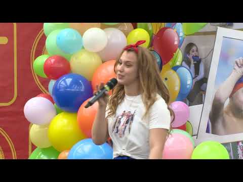 Видео: Концерт  выпускников школы "Самбо-70" на последнем звонке