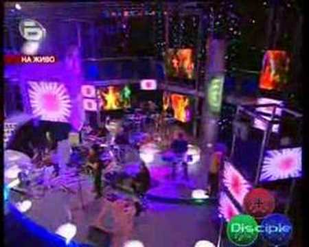 Видео: Иван Ангелов пее чалга - Луда крава