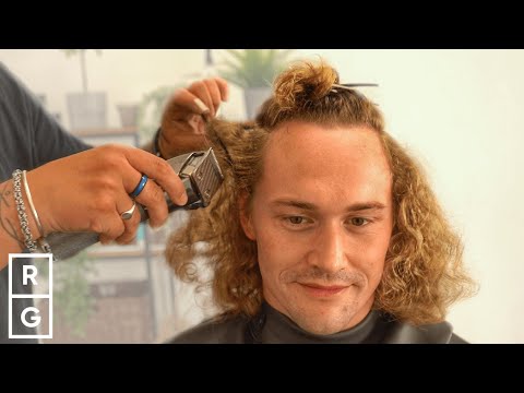 Видео: «Вы ГОТОВЫ к этому?» КРУПНАЯ ТРАНСФОРМАЦИЯ (из длинных волос в короткие)