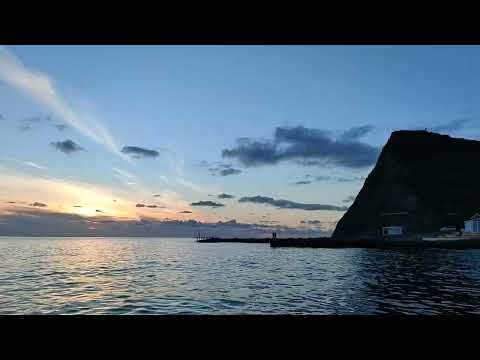 Видео: Осень, море, пляж Черного моря..Закат