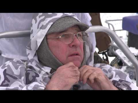 Видео: Охота с Кузенковым. Зимняя загонная охота на лисиц