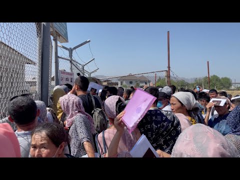 Видео: Как живут Узбеки в Кыргызстане??!!!Уйгурская самса.ОШ.Инжирные Сады.Кыргызстан.