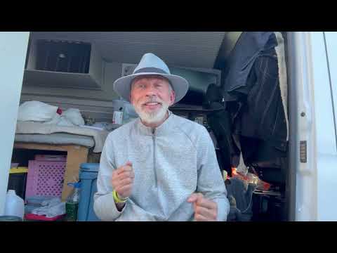 Видео: Способы, которыми женщины издеваются над мужчинами. Как не стать оленем