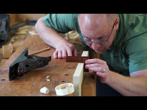 Видео: Как выравнивать доски с помощью ручных столярных инструментов (полная версия)