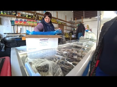 Видео: Купили травку, мясо и очень много рыбы. Рынок Ессентуки #7ЯКолесниковы#рынокЕссентуки