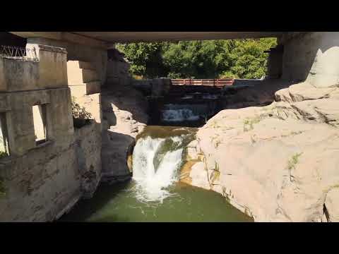 Видео: Пролетая над Каменкой