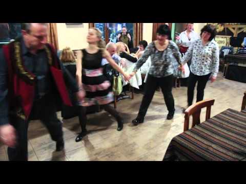 Видео: Сватба е (Прошетах се)