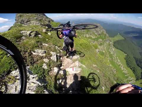 Видео: Изкачване от Паниците до вр.Ботев+преход-вр.Левски-х.Добрила-Сопот-Паниците, с велосипед за един ден