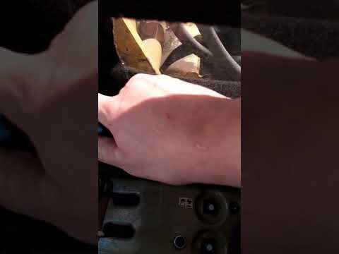 Видео: Экскаватор ек 14 органы управления