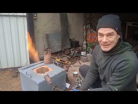 Видео: 😉Як я плавив алюміній в домашніх умовах👍!!! Хотів золото, та ніхто не приніс😂!!!