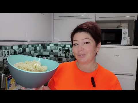 Видео: Раз два и готово! Запеканка на ужин низкокалорийный вариант!