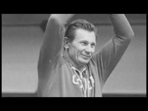 Видео: Кавер-версия. Команда молодости нашей. Исполняет Александр Тихонов