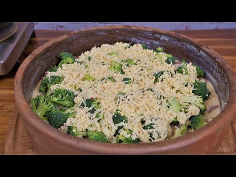 Видео: ТАЕТ ВО РТУ! МЯСО с БРОККОЛИ ПРИГОТОВЛЕННОЕ в ГЛИНЯНОЙ СКОВОРОДЕ