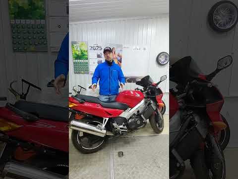 Видео: Honda VFR800, три года ремонтов, в чем причина?