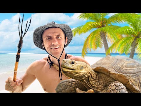 Видео: ОСТАЛСЯ ЖИТЬ НА НЕОБИТАЕМОМ ОСТРОВЕ АКУЛ. 24 ЧАСА ОХОТА НА КРАБА [День-9]
