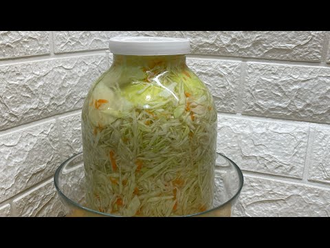 Видео: Квашеная капуста в рассоле