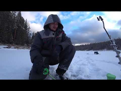 Видео: Ночуем с сыном в буханке в -15 крупная щука!!!